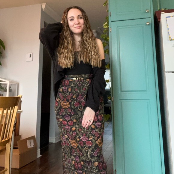 Meet your Posher, Katie - Picture 3 of 8